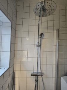 Montering takdusch