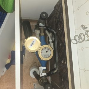 Montagejouren_vattenmätarkonsoll